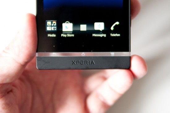 Sony Xperia S Front